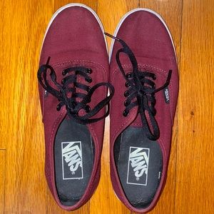 Maroon Woman’s style Vans size 7